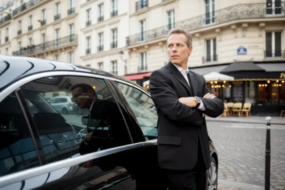 chauffeur vtc luxe grande remise a paris courtois